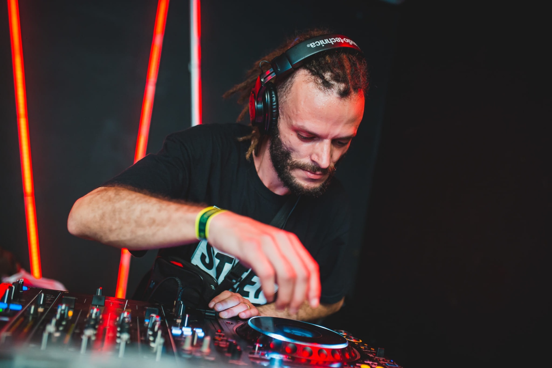 Artist JUNGIE — DRUM & BASS
